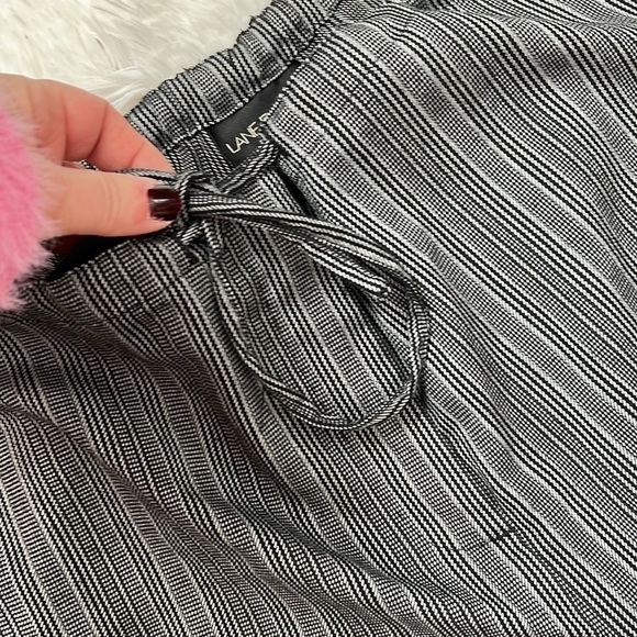 LANE BRYANT Black/Gray Striped Drawstring High Rise, Wide Leg Pants,18/20W, EUC. - Picture 4 of 8